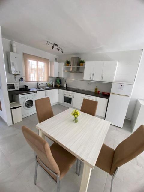 Casa De Las Palmeras Benalmádena Εξωτερικό φωτογραφία
